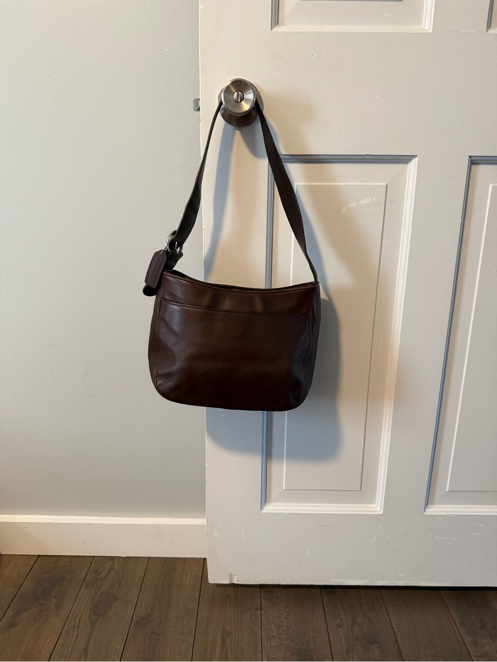 Vintage 1998 Brown Leather Buckle Shoulder Bag G8C4138. Pristine w/ Hangtag & DB